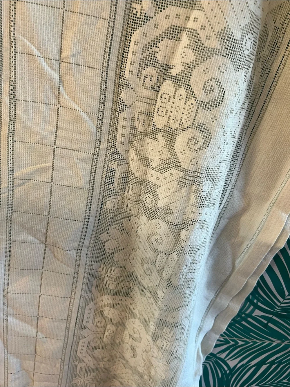 Vintage cream textile filet lace table cloth 75” x 63”